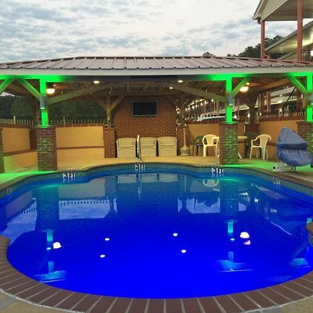 Star Plus Inn & Suites Selmer 外观 照片