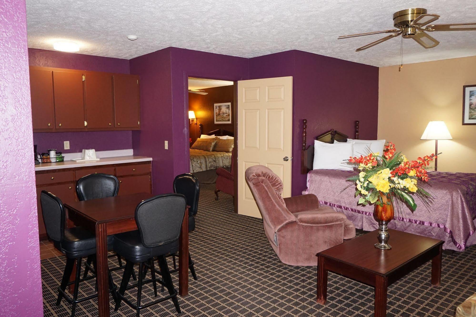 Star Plus Inn & Suites Selmer 外观 照片